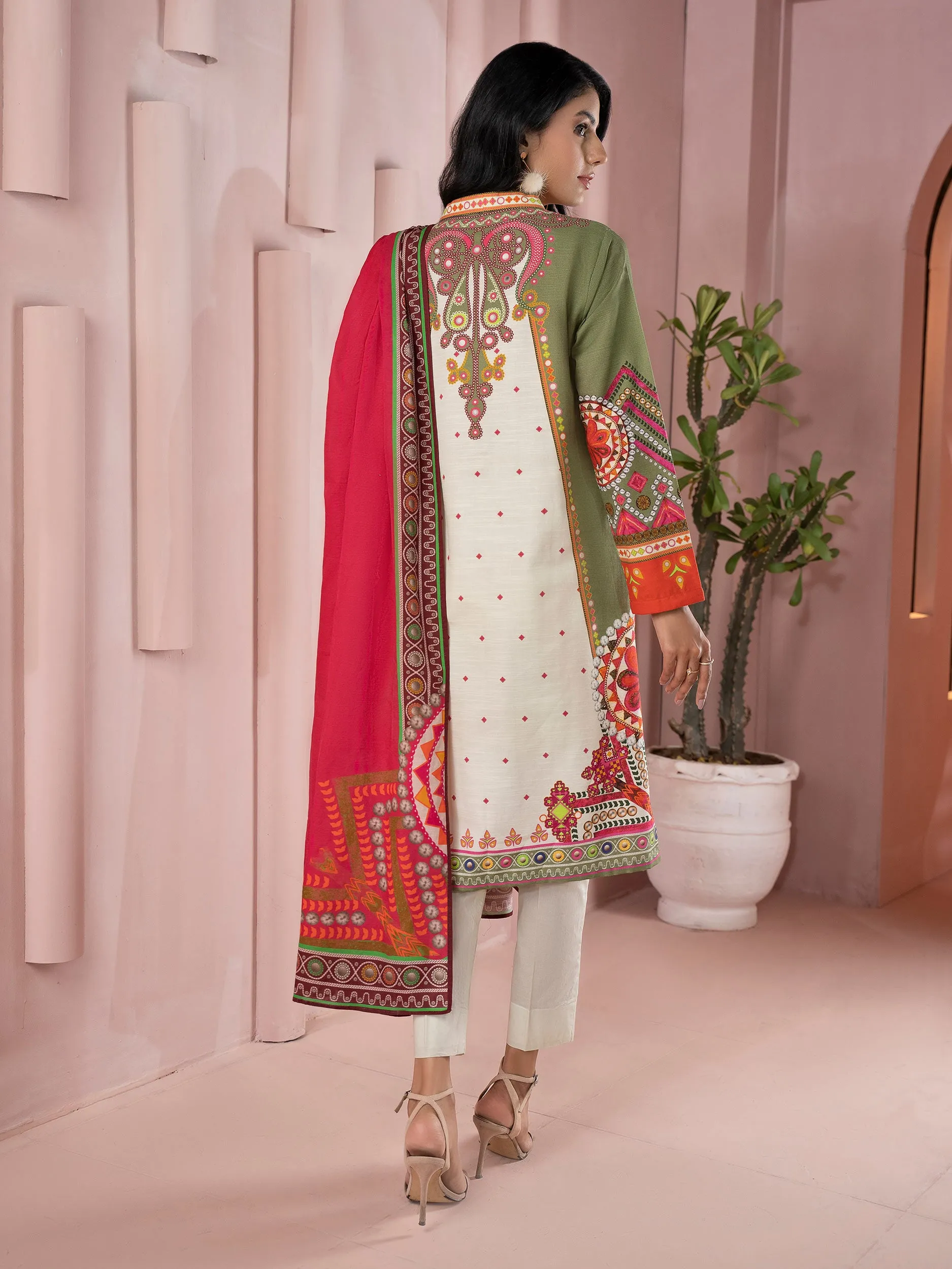 2 Piece Khaddar Suit-Printed (Unstitched)
