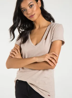PHILANTHROPY- Ringo- V Neck Tee Autumn Blonde